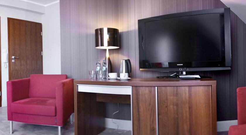 Apartamenty Mesa Grill Restaurant Cafe Dźwirzyno Esterno foto