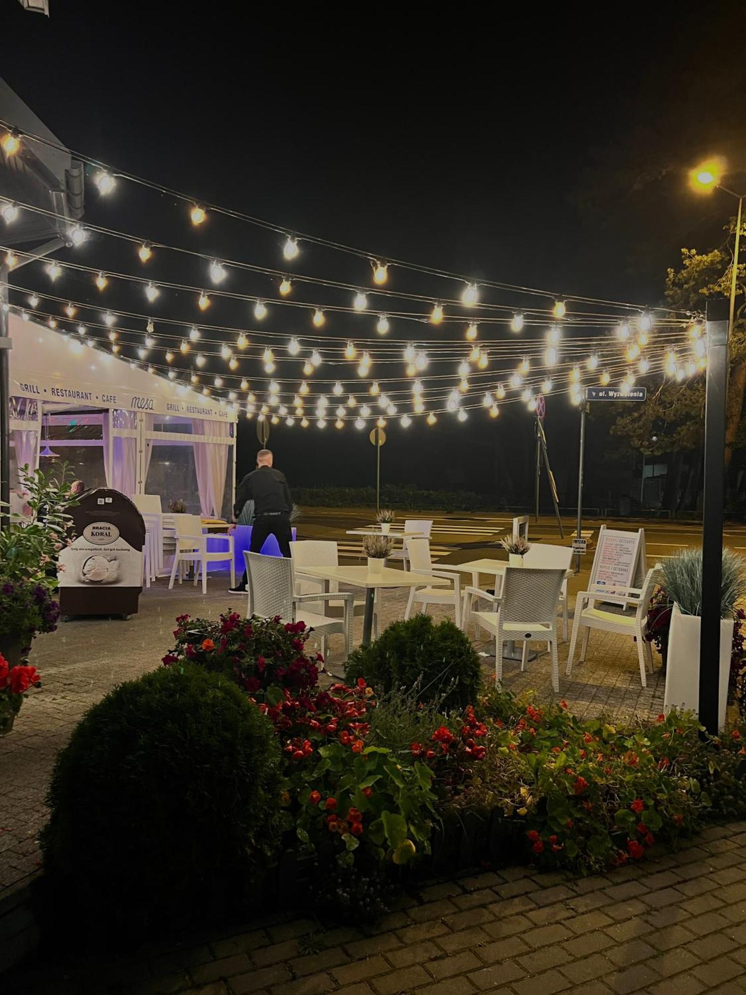 Apartamenty Mesa Grill Restaurant Cafe Dźwirzyno Esterno foto